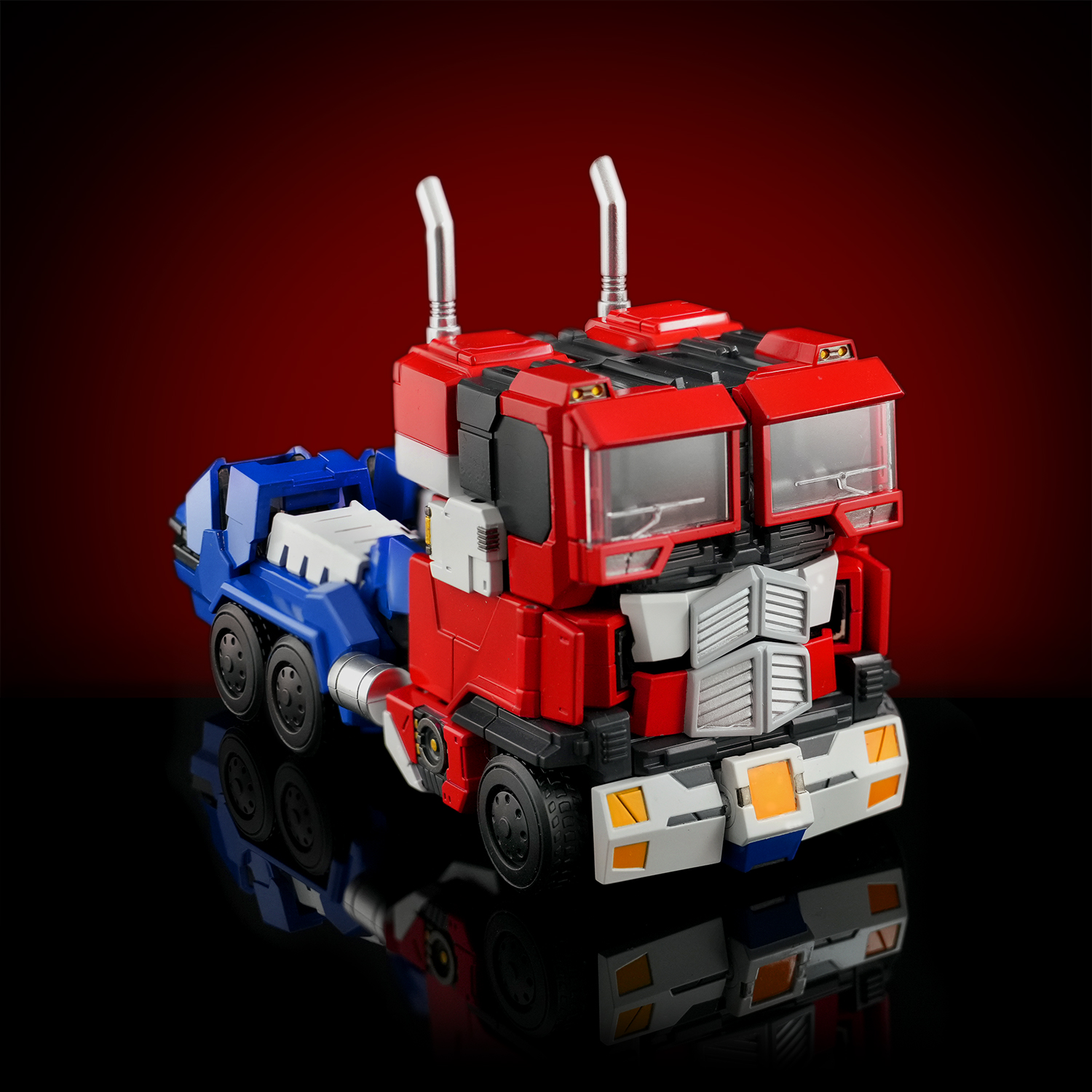 [Combot] Optimus Prime